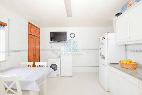 Apartamento T3 com garagem em Torres Novas