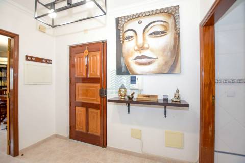 Apartamento T3 com garagem em Torres Novas