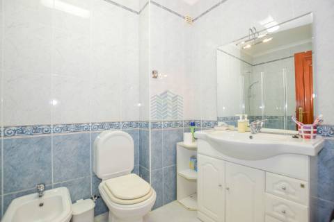 Apartamento T3 com garagem em Torres Novas