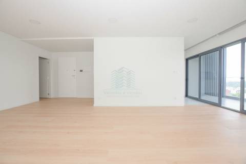 Apartamento T2 Novo - Odivelas - Encosta do Cruzeiro