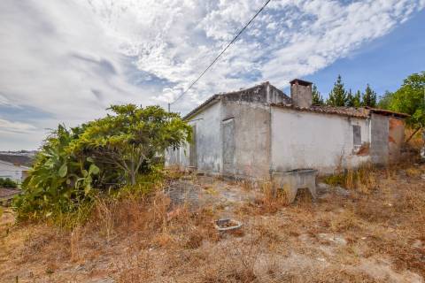 Terreno Urbano para construção em Torres Novas