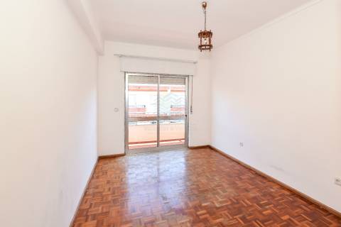 Apartamento T3 para arrendamento, bem localizado no Entroncamento