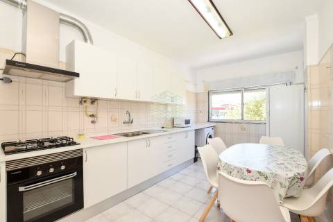 Apartamento T3 para arrendamento, bem localizado no Entroncamento