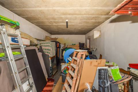 Moradia T3 com Garagem e Poço em Alcorochel, Torres Novas