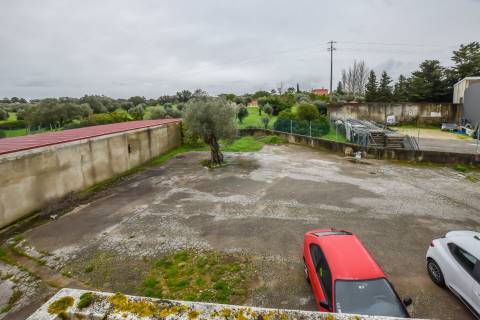 Residencial com 17 Quartos em Videla - Torres Novas