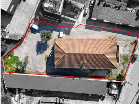 Residencial com 17 Quartos em Videla - Torres Novas