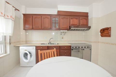 Apartamento T2 mobilado e equipado em Torres Novas