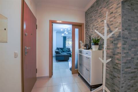 Apartamento T3 com Garagem e Arrecadação em Torres Novas