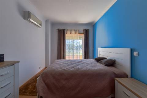 Apartamento T3 com Garagem e Arrecadação em Torres Novas