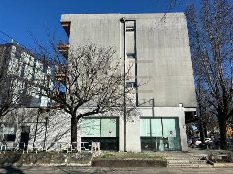 Loja  Venda em Braga (São José de São Lázaro e São João do Souto),Braga