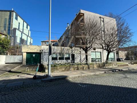 Loja  Venda em Braga (São José de São Lázaro e São João do Souto),Braga