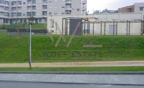 Loja  Venda em Nogueira, Fraião e Lamaçães,Braga