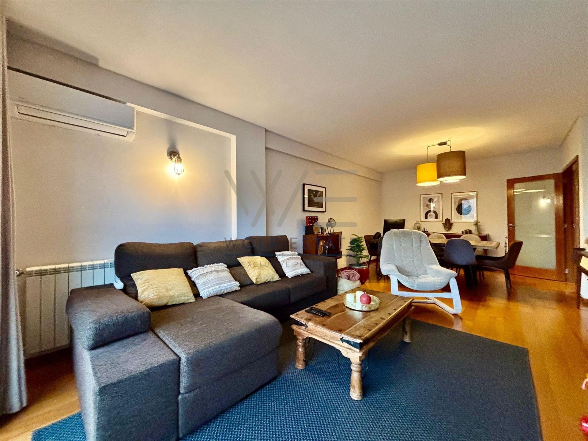 Apartamento T2 Arrendamento em Gualtar,Braga