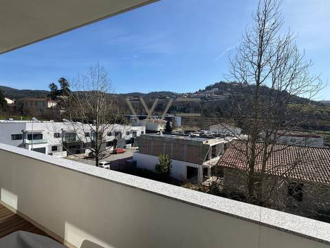 Apartamento T2 Arrendamento em Gualtar,Braga