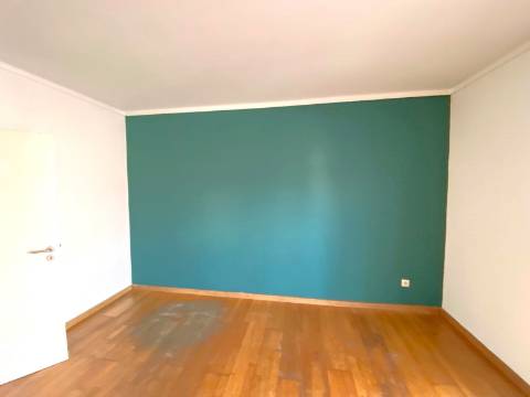 Apartamento T3 no Centro de Vagos.