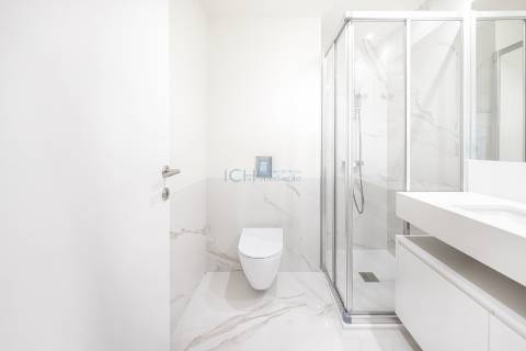 Penthouse 4 quartos de luxo com terraço e piscina privativa