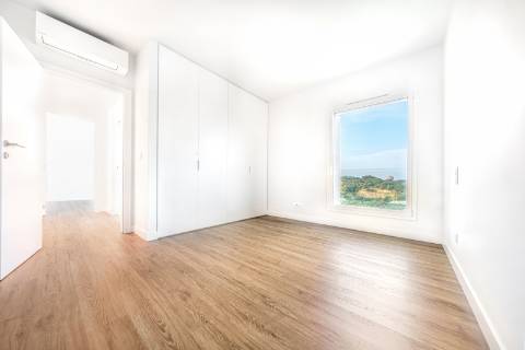 Penthouse 4 quartos de luxo com terraço e piscina privativa