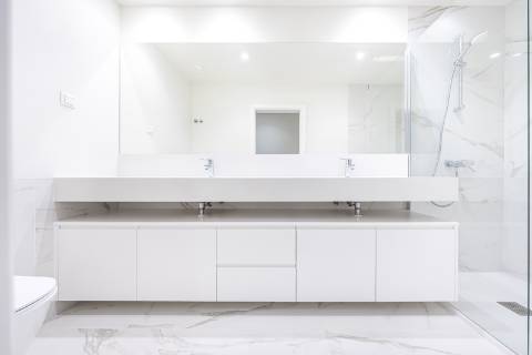 Penthouse 4 quartos de luxo com terraço e piscina privativa