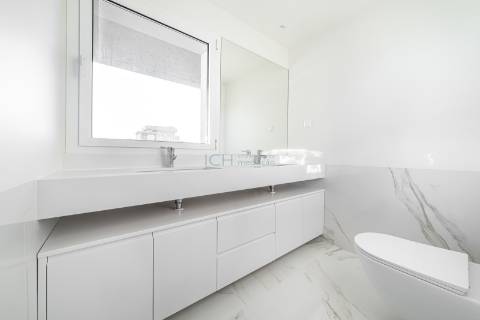 Penthouse 4 quartos de luxo com terraço e piscina privativa