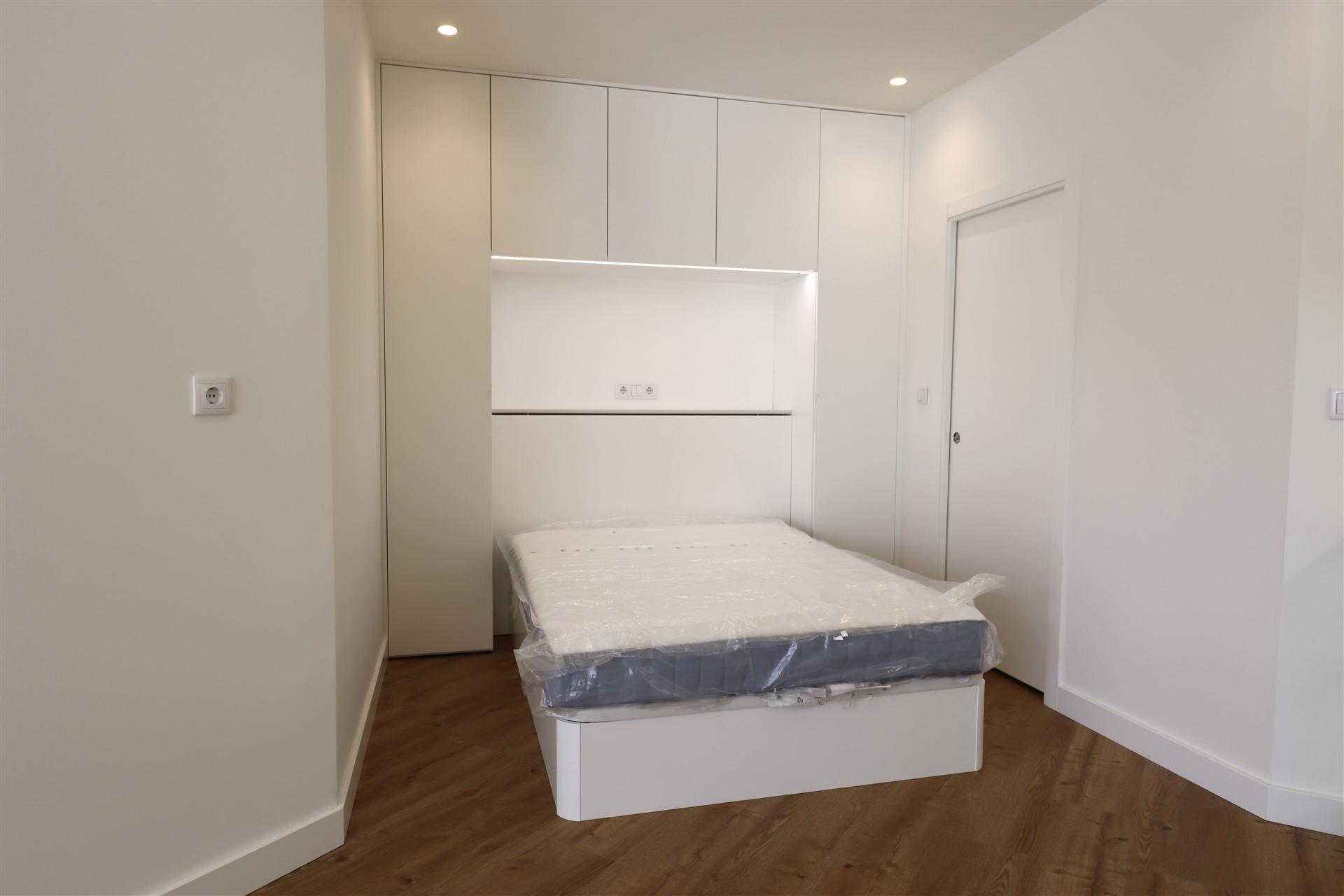 Estúdio no Lumiar, remodelado e a estrear