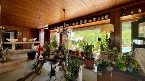 Penthouse triplex com 7 quartos e piscina na Praia de Porto Novo, Torres Vedras