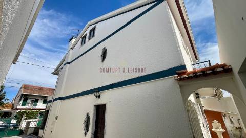 Moradia com 3 quartos, 2 wc e garagem em Alenquer