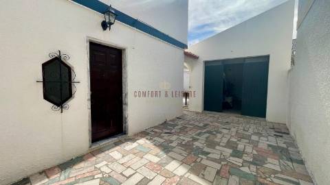 Moradia com 3 quartos, 2 wc e garagem em Alenquer