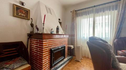 Moradia com 3 quartos, 2 wc e garagem em Alenquer