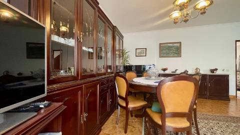 Moradia com 3 quartos, 2 wc e garagem em Alenquer