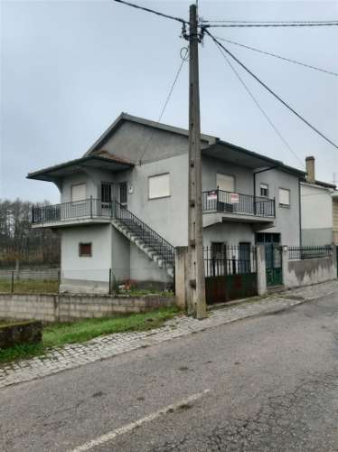 Moradia Isolada T3 Venda em Paradela,Chaves