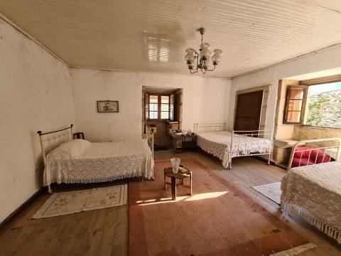 Moradia Rústica T3 Venda em Ervededo,Chaves