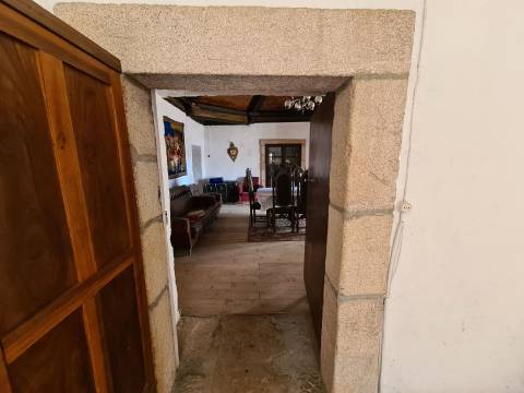 Moradia Rústica T3 Venda em Ervededo,Chaves