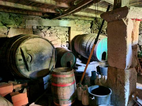 Moradia Rústica T3 Venda em Ervededo,Chaves