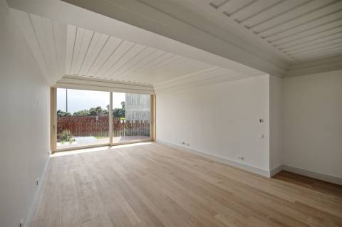 Moradia Geminada T3+1 Venda em Cascais e Estoril,Cascais