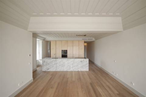 Moradia Geminada T3+1 Venda em Cascais e Estoril,Cascais