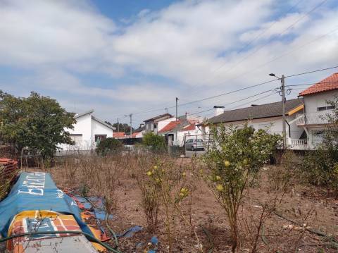 Terreno urbanizavel à venda na Gaf.Aquem