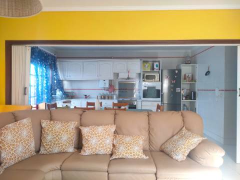 Apartamento T2 à venda na  Praia da Costa Nova