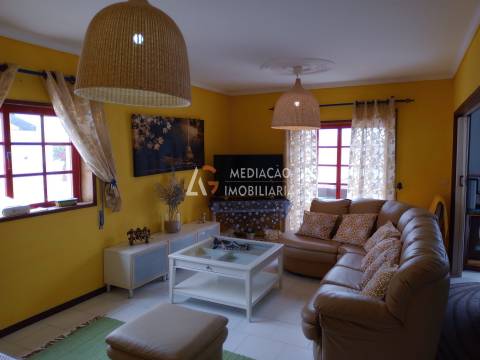 Apartamento T2 à venda na  Praia da Costa Nova