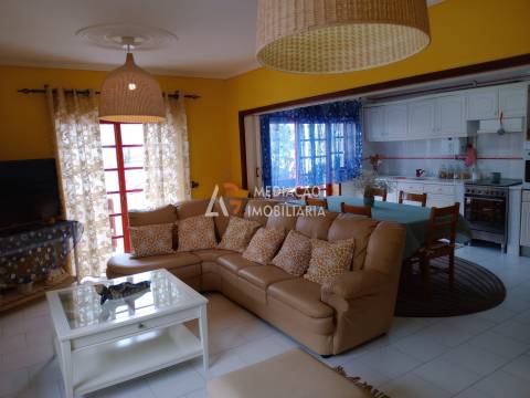 Apartamento T2 à venda na  Praia da Costa Nova