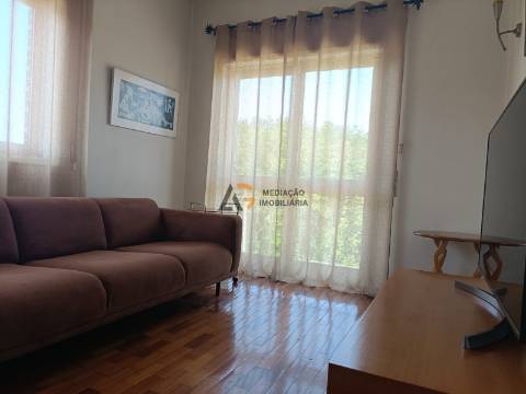 EDIFÍCIO COM 3 APARTAMENTOS À VENDA  EM SÃO JOÃO DA MADEIRA!