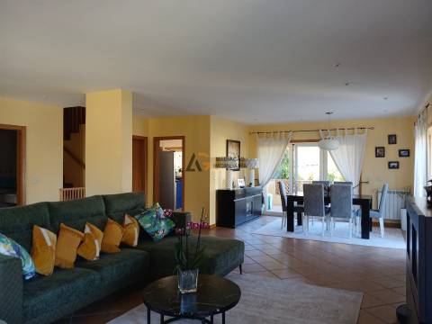 Moradia T4 à venda na Praia da Vagueira