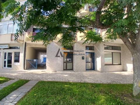 Loja/Escritorio para arrendar na Gafanha da Nazaré