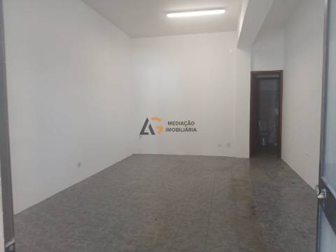 Loja/Escritorio para arrendar na Gafanha da Nazaré