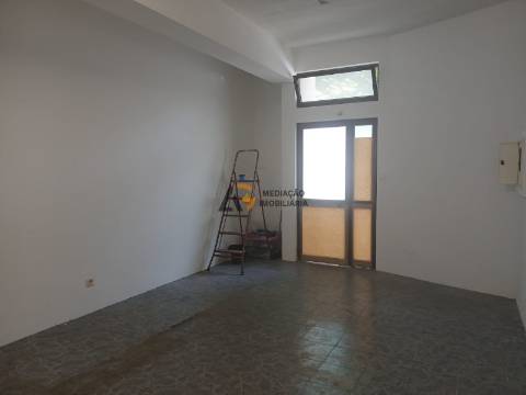 Loja/Escritorio para arrendar na Gafanha da Nazaré
