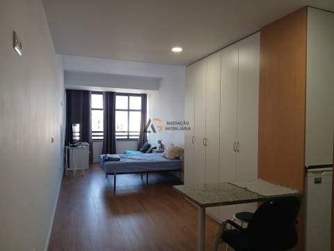 Andar com 540 m2  e  Potencial  Retorno Imediato situado na Av.Lourenço Peixinho !