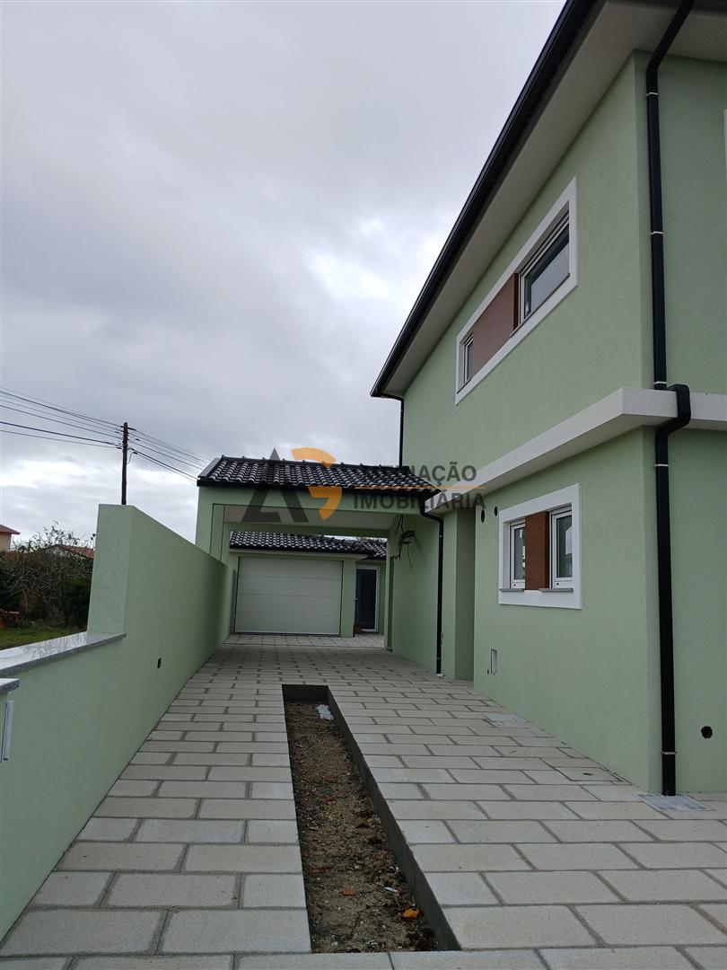 Moradia  T3+1 à venda na Gafanha do Carmo com vista para a ria !