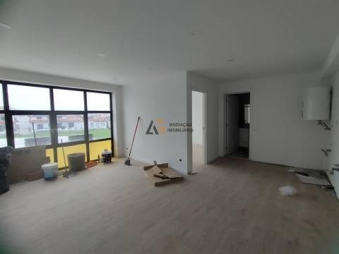 Apartamento T0+1 com Excelente Luz Natural e Localização Privilegiada  – Gafanha da Nazaré