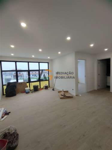 Apartamento T0+1 com Excelente Luz Natural e Localização Privilegiada  – Gafanha da Nazaré