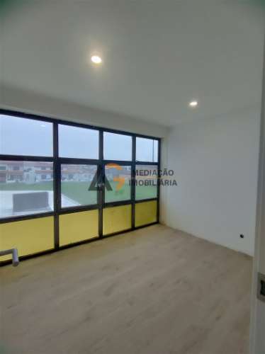 Apartamento T0+1 com Excelente Luz Natural e Localização Privilegiada  – Gafanha da Nazaré