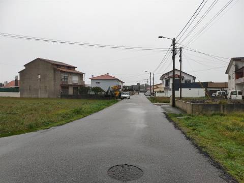Terreno proximo à A25 à venda na Gafanha da Nazaré